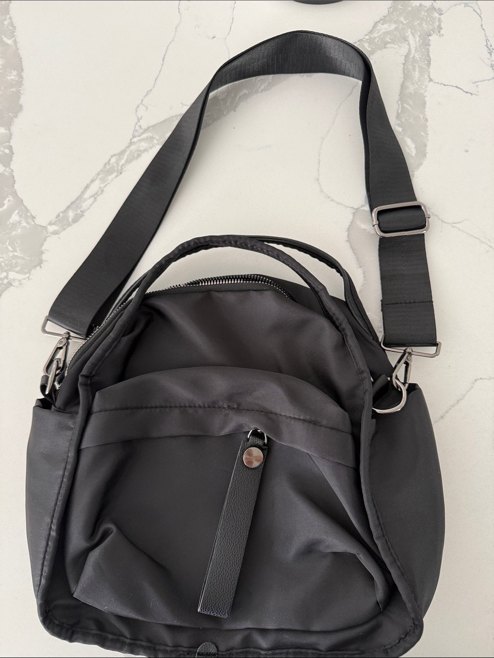 Black Crossbody Shoulder Bag - Versatile Everyday Carry